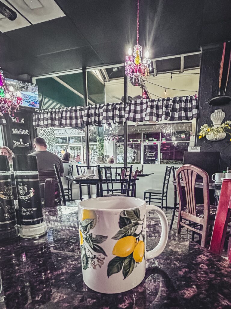 5 Amazing Breakfast Spots in Vero Beach You Will Love! A Travels